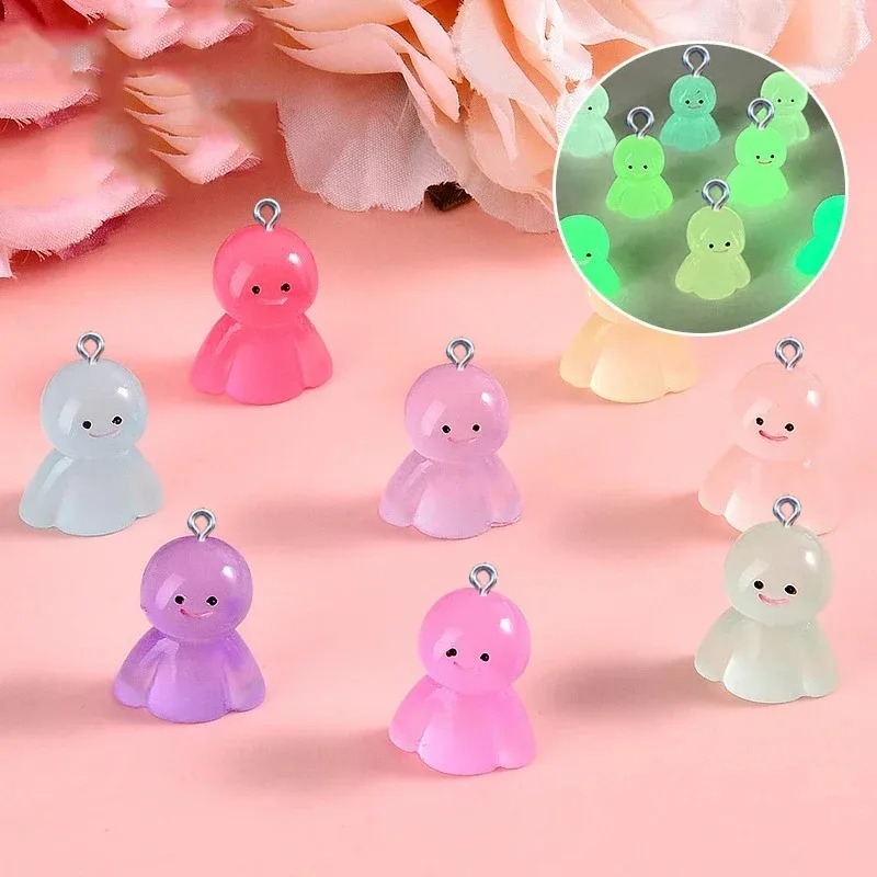 10Pcs Glow In Dark Cartoon Dol - Resin Craft Supplies 评论和价格
